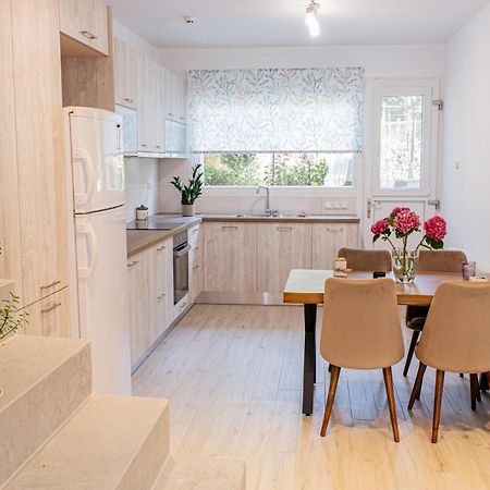 Anastasia'S Apartment Ioannina Ngoại thất bức ảnh