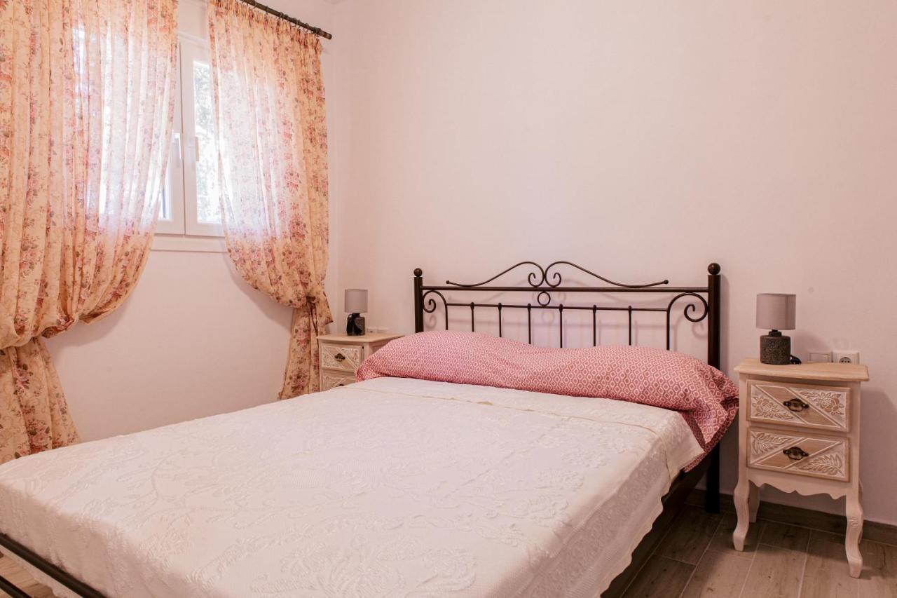 Anastasia'S Apartment Ioannina Ngoại thất bức ảnh