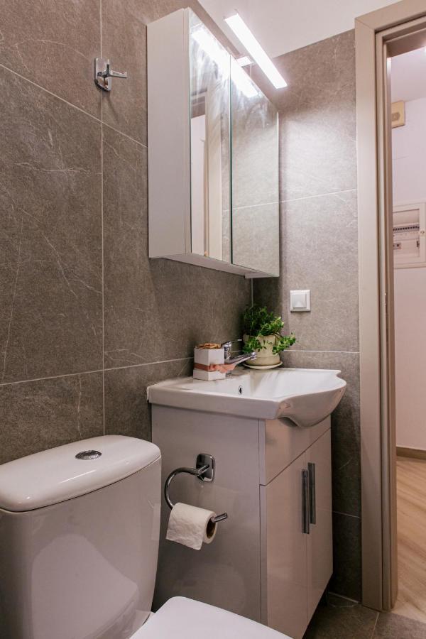 Anastasia'S Apartment Ioannina Ngoại thất bức ảnh